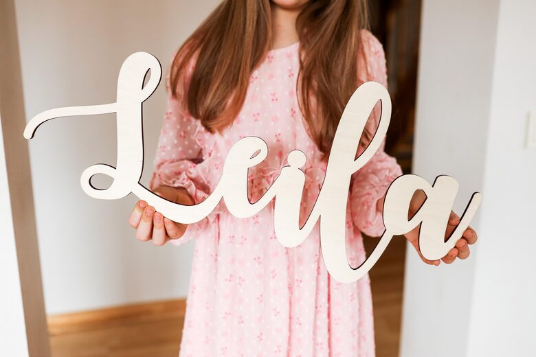 Lielformāta Sienas dekors - dabīgā krāsā līdz 100 cm